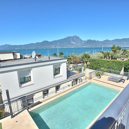 South Apartment With Pool Torri Del Benaco Ngoại thất bức ảnh